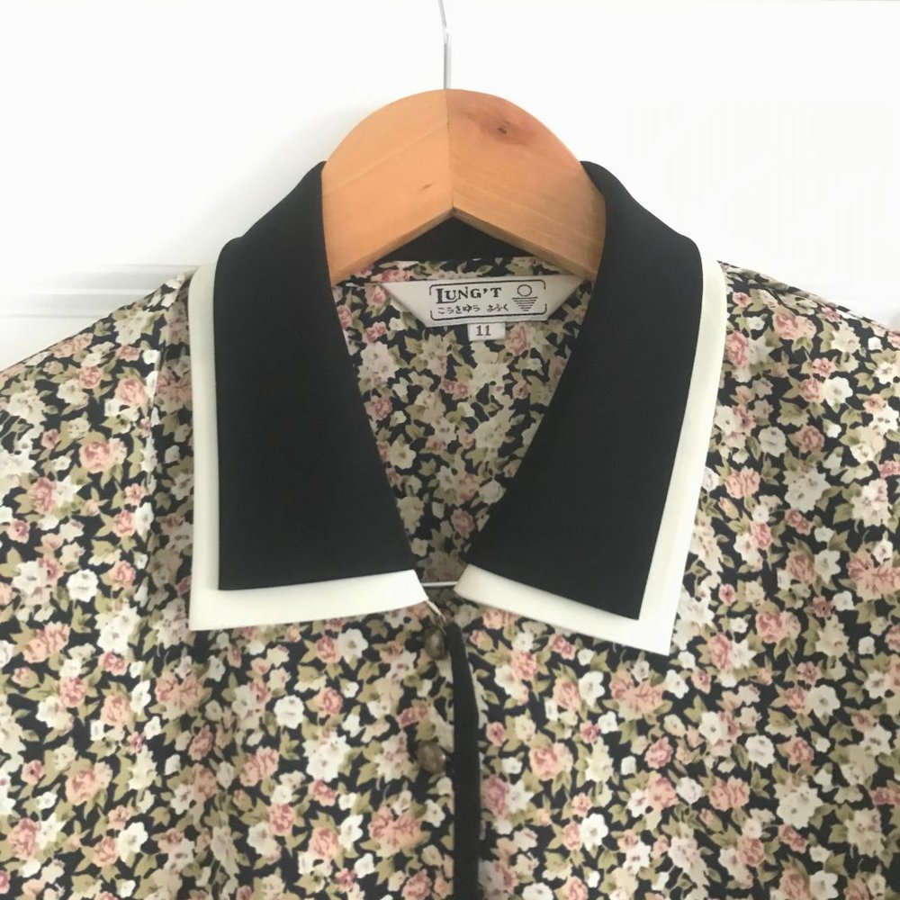 ✨CLEARANCE✨Vintage 80s Shoulder Pads Floral Blouse